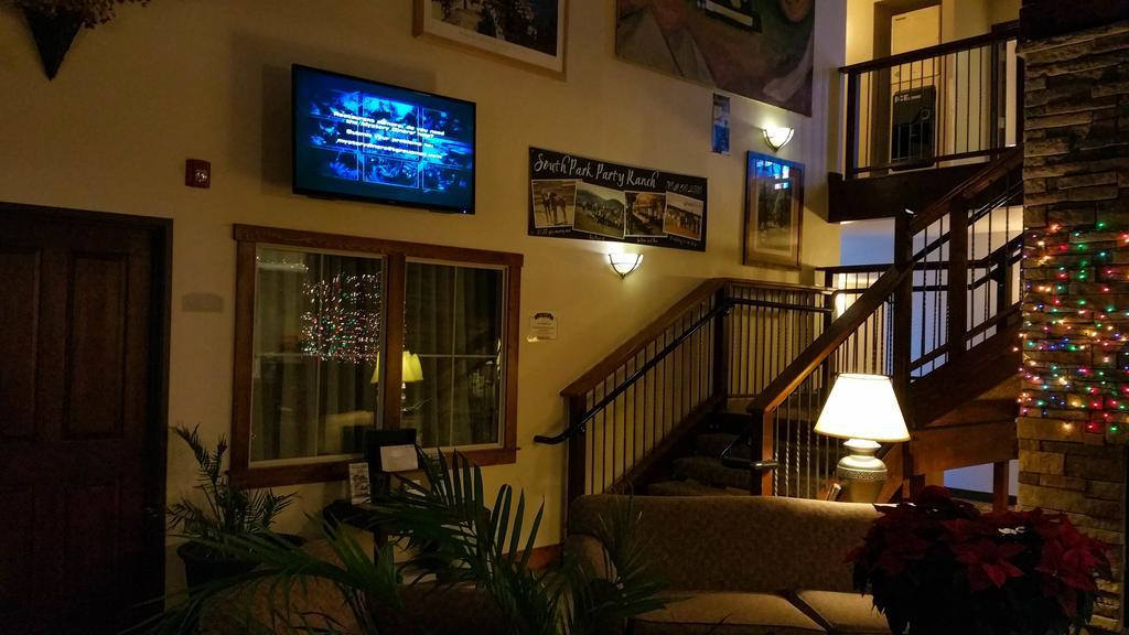 A Riverside Inn Travelodge By Wyndham Fairplay Exterior foto